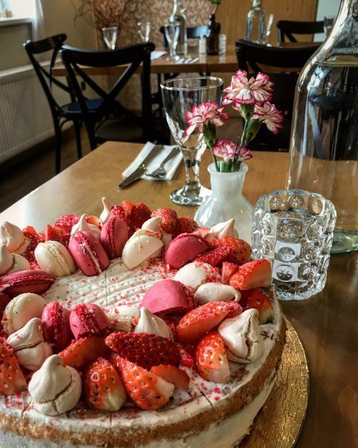 Penzion A Restaurace U Reky Ledeč nad Sázavou Bagian luar foto